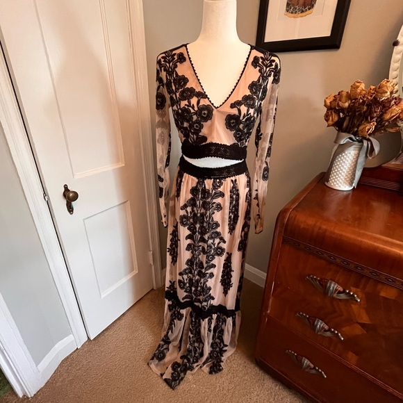 ALTAR’D STATE TWO PIECE TOP/SKIRT SET - Picture 1 of 9